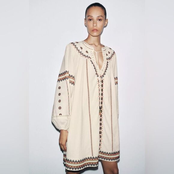 ZARA EMBROIDERED DRESS ZW COLLECTION - Picture 3 of 9